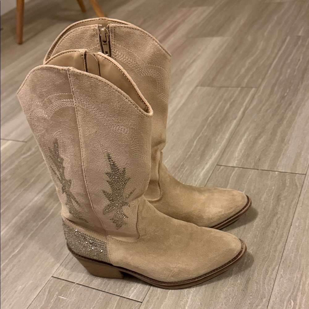 Madden Girl Tan Western Cowgirl Boots with Rhinestones